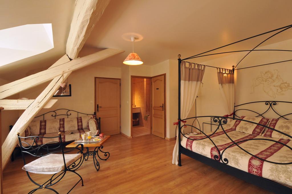Villa La P'Tite Boulonne Festigny  Zimmer foto